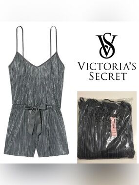 🆕VICTORIA’S SECRET - M/L - NWT - GREY METALLIC SHINE PLEAT SLEEP ROMPER / SLIP